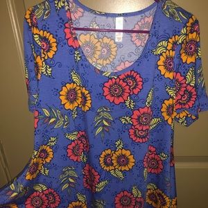 LuLaRoe Perfect Tee